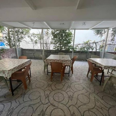 Oezguer Hotel Antalya Eksteriør bilde