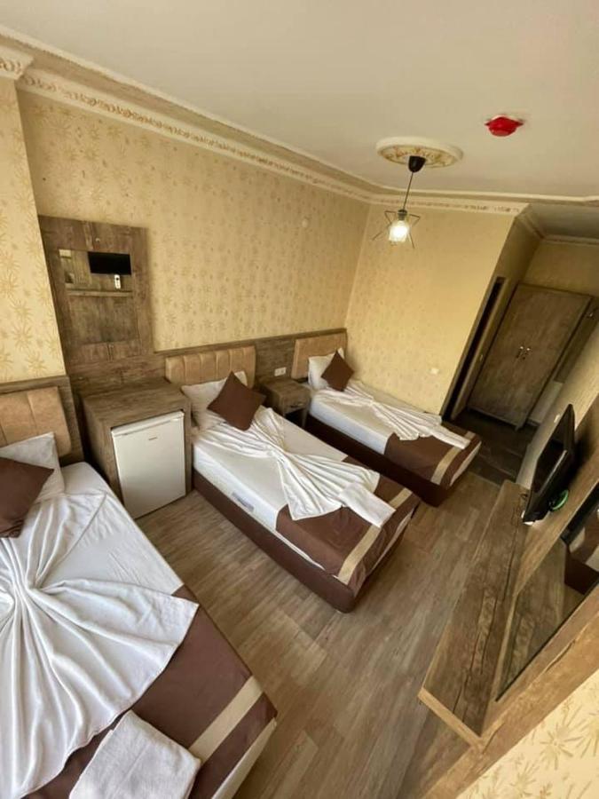 Oezguer Hotel Antalya Eksteriør bilde