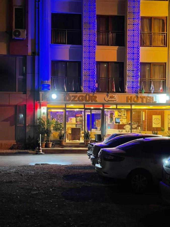 Oezguer Hotel Antalya Eksteriør bilde