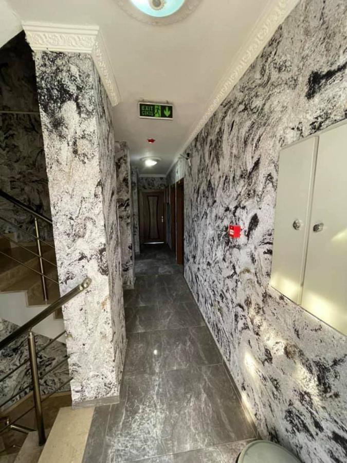 Oezguer Hotel Antalya Eksteriør bilde