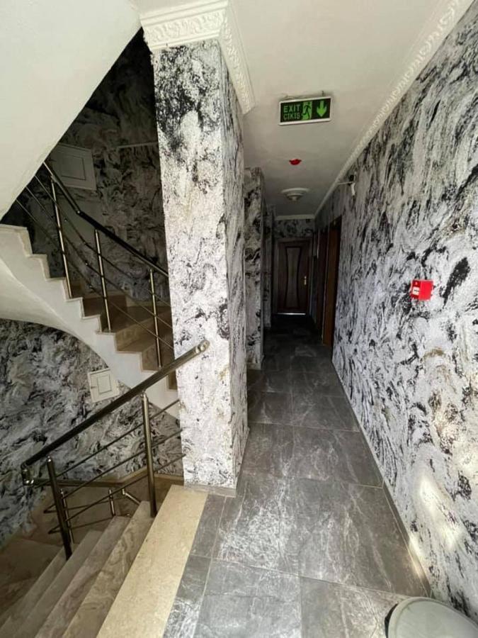 Oezguer Hotel Antalya Eksteriør bilde