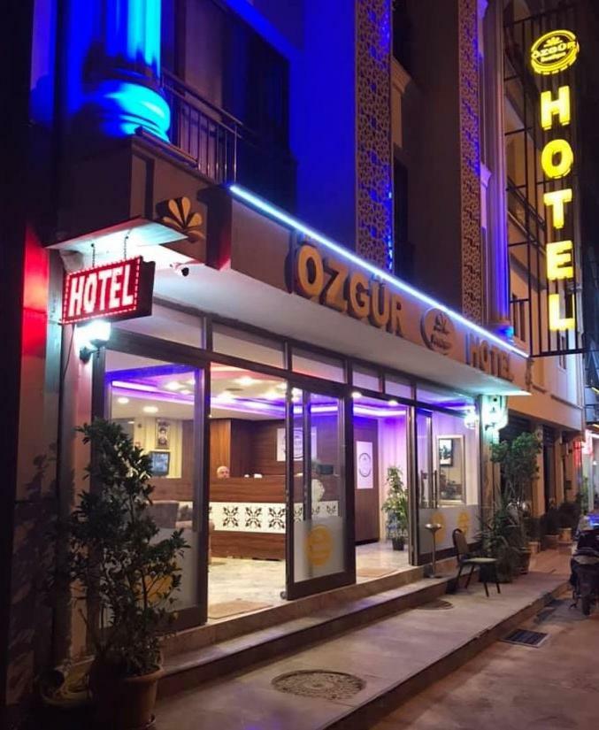 Oezguer Hotel Antalya Eksteriør bilde