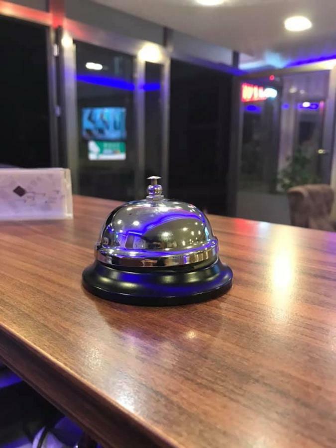 Oezguer Hotel Antalya Eksteriør bilde